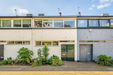 Combe Avenue, Blackheath