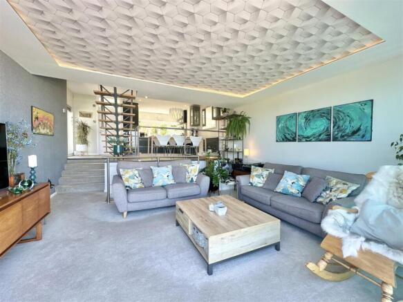 Living_Room.jpg