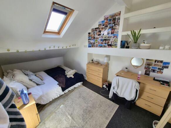 6 bed Terraced for sale Image 11