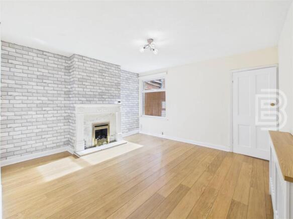CAM05587G0-PR0168-STILL009.jpg