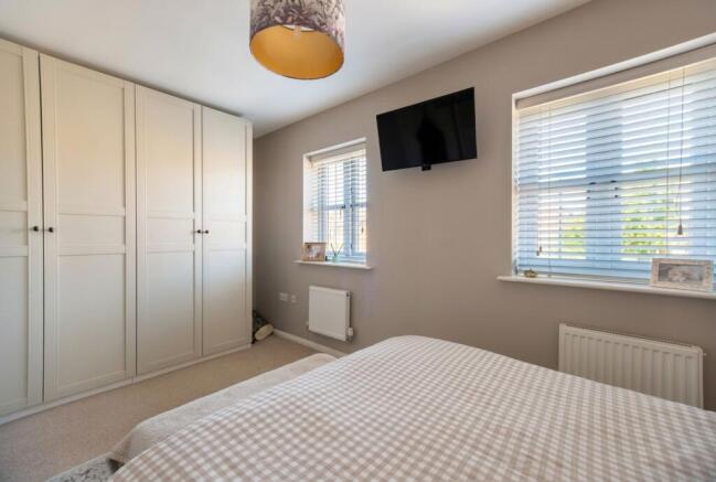 3 bed Semi-Detached for sale Image 9
