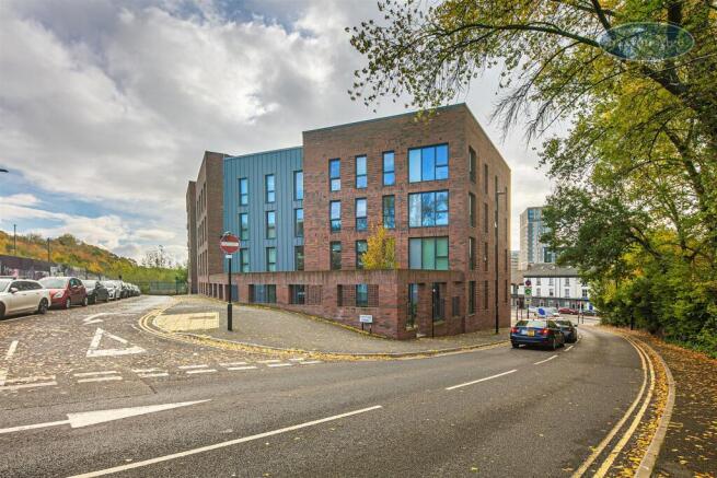 1 bed Apartment for sale Image 11