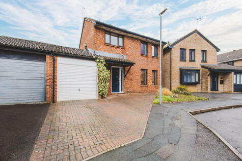 34 Bosworth Road, Grange Park, Swindon, SN5 6AL