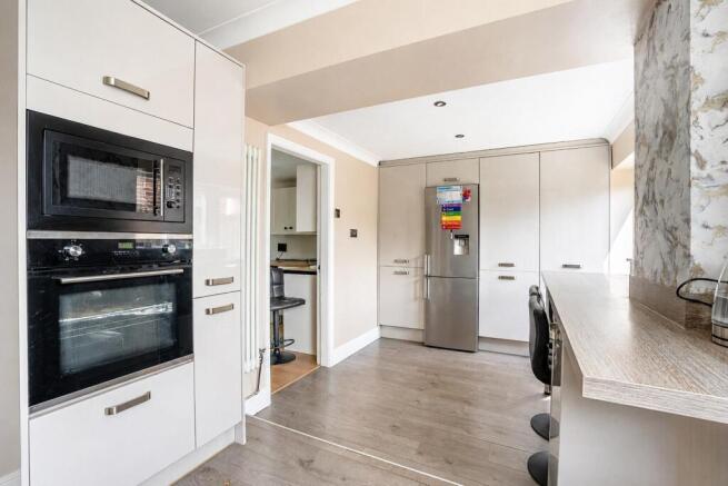 5 bed Semi-Detached for sale in acomb
