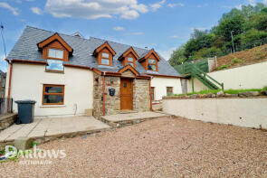 18, Park Place, Abertillery NP13 1ED