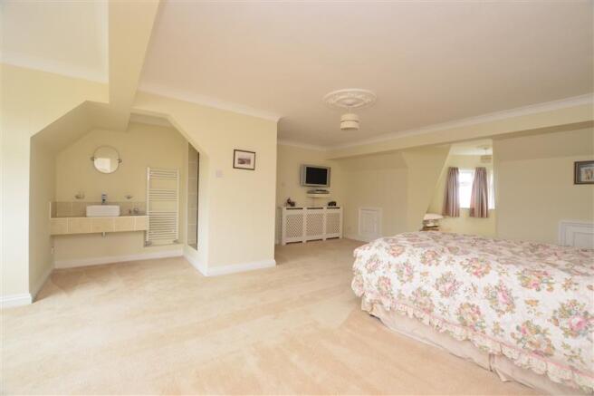 Bedroom 5