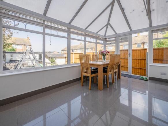 Conservatory/Dining Room