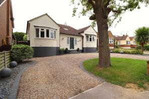 64, Rayleigh Avenue, Leigh-on-sea SS9 5DL