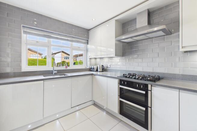 3 bed Detached for sale Image 12