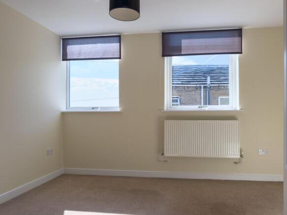 2 bed Terraced for sale Image 11
