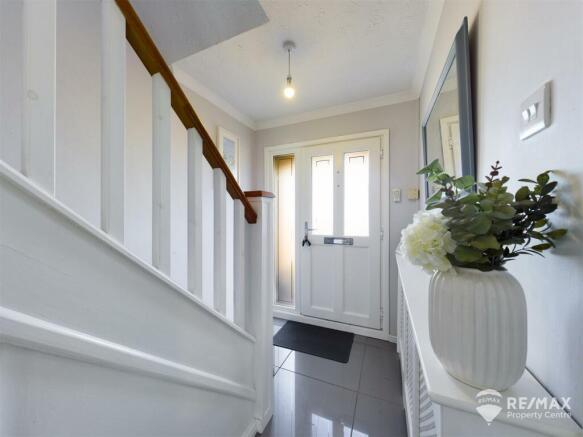 Entrance Hall 2.jpg