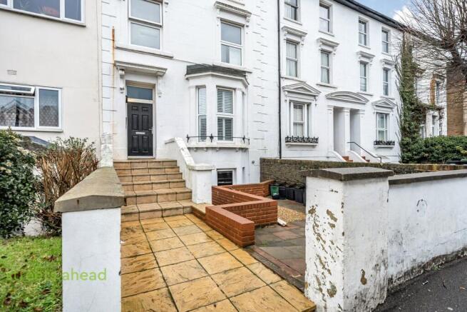 a0e47ef2-4fe7-4d6...