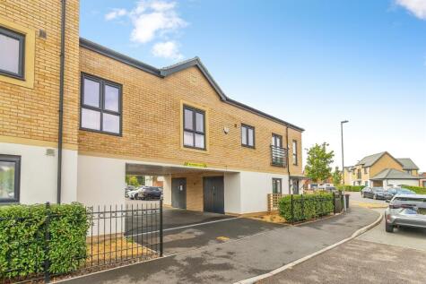 Dartmouth Drive, Broughton, Milton Keynes