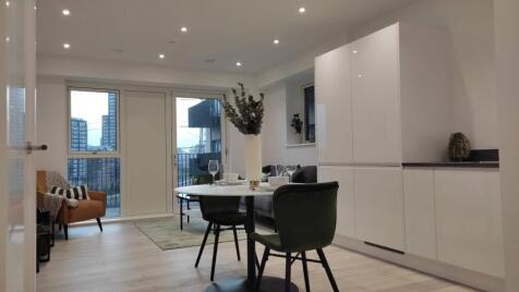 Peto Street North, Canning Town, E16