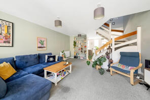 14, Hollymount Close, London SE10 8TH