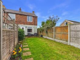 6, Brook Terrace, Church Street, Brough HU15 2LL