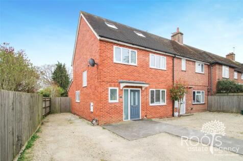 Westfield Road, Thatcham, RG18