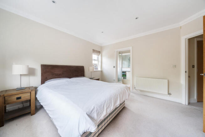 1297422-6-6846a16...