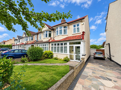 Palace View, Bromley, BR1