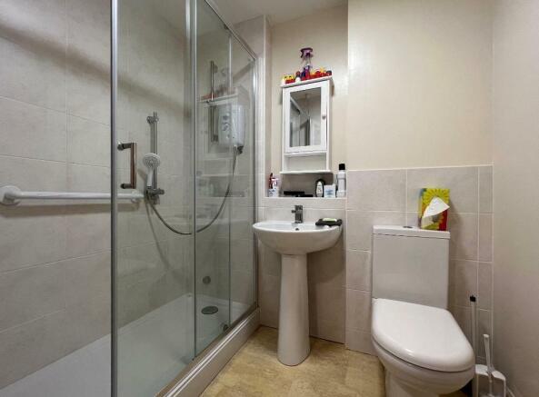 Photo 6
