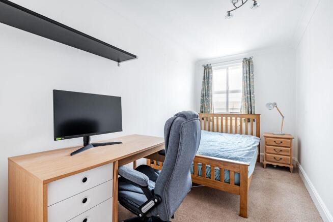 Bedroom 2 (Double)