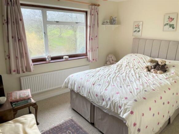 Bedroom 2.jpeg