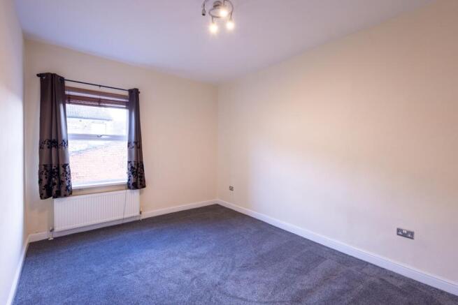 1 bed Terraced to rent Image 8
