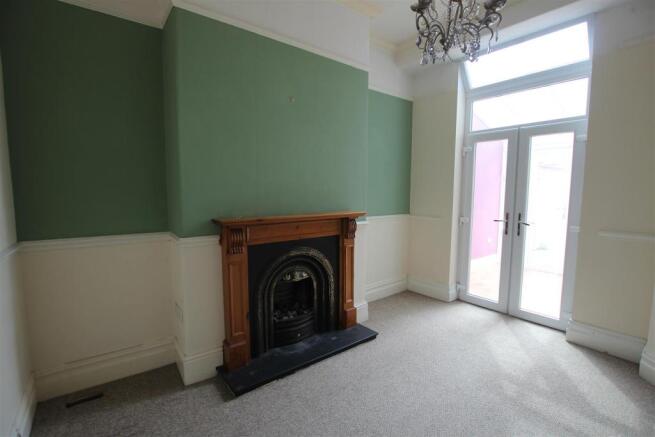 Dining room.JPG