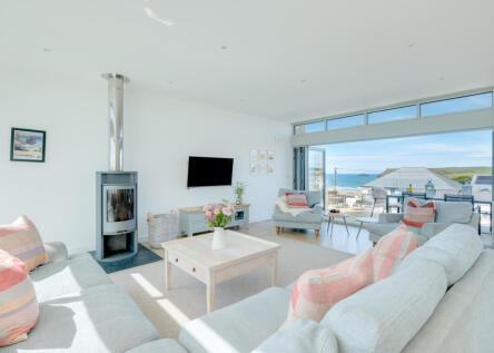 Polzeath, PL27