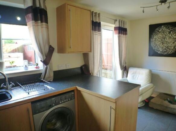 Kitchen/Dining Area