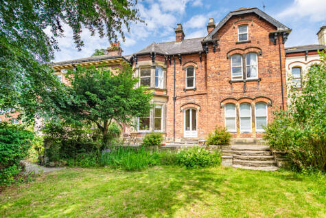Shadwell Lane, Leeds, LS17