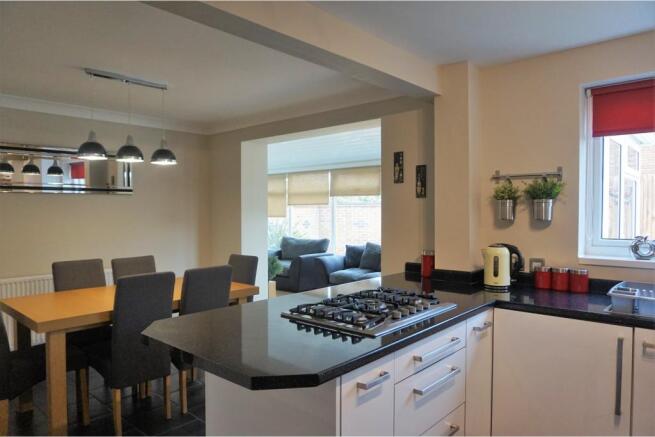 Kitchen / Breakfast