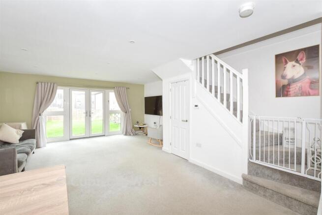 Lounge/ Kitchen/ Dining Room