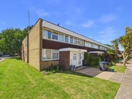58, College Gardens, Heene, Worthing BN11 4QG