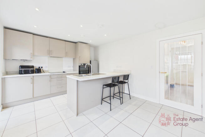 Hillside Road, Tatenhill, Burton-On-Trent, Staffordshire photo 4