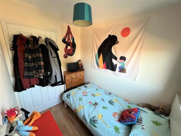 Bedroom 3B.JPG