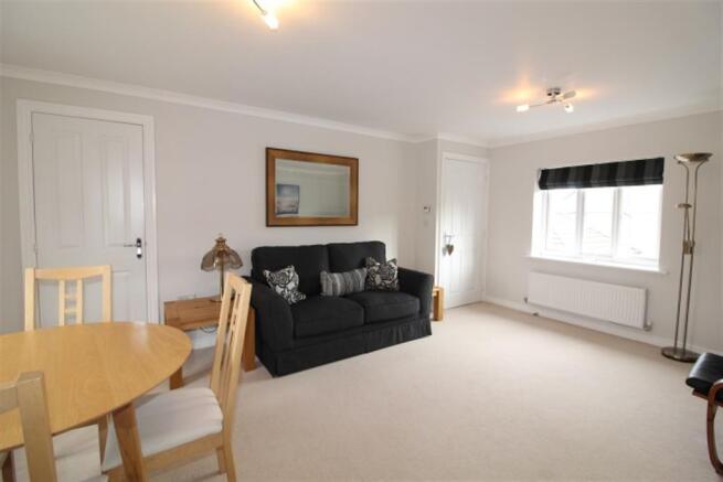 2 bed Apartment for sale Image 6
