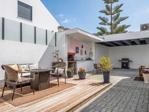 villa near Caldas da Rainha