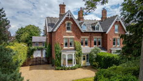 54, Hartburn Village, Stockton-on-tees TS18 5DP
