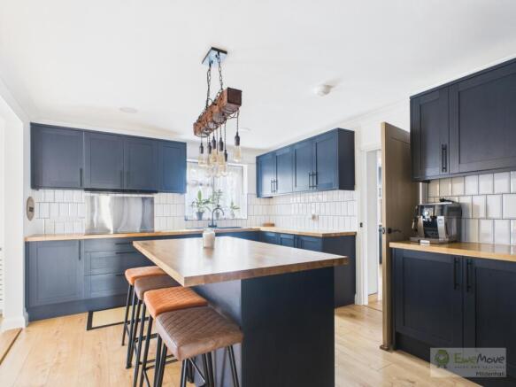 CAM03603G0-PR0050-STILL012