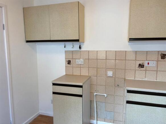 2 bed Bungalow for sale Image 5