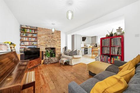 Lausanne Road, Nunhead, London