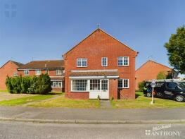 100, Webster Road, Aylesbury HP21 7FL