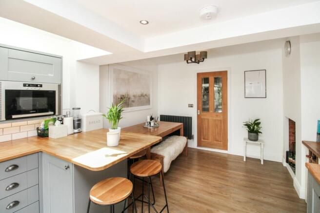 Kitchen/Dining Room