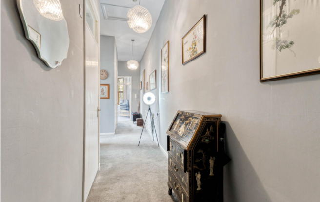 2 bed Apartment for sale Image 8