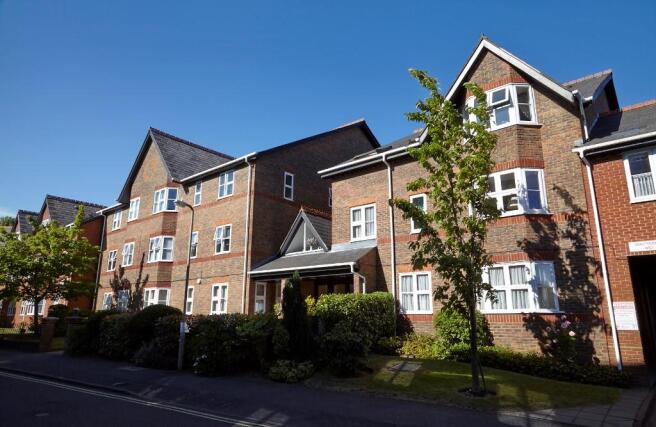 Queenswood House