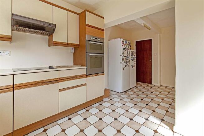 11 Cheetham Avenue-17.jpg