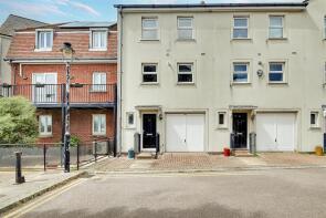 23, Netley Court, Surrey Street, Littlehampton BN17 5DZ