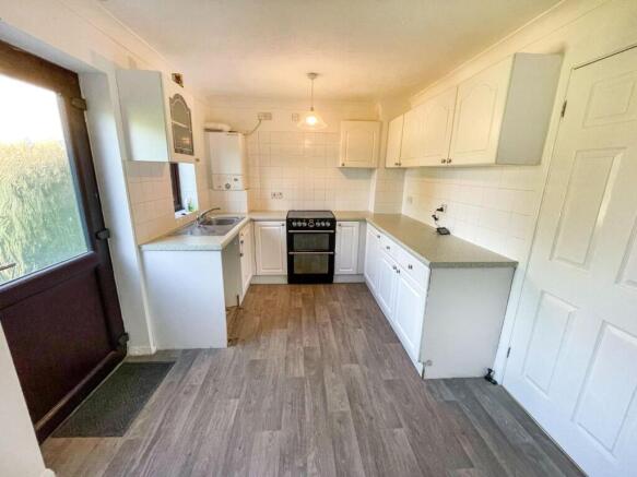Chestnut Close, Brandon photo 4