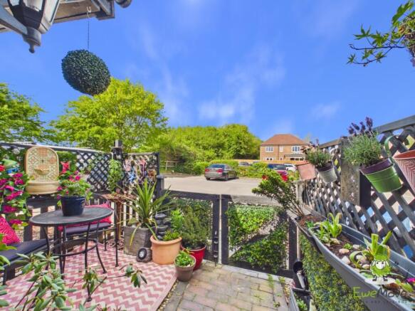 EweMove Estate Agents Basingstoke